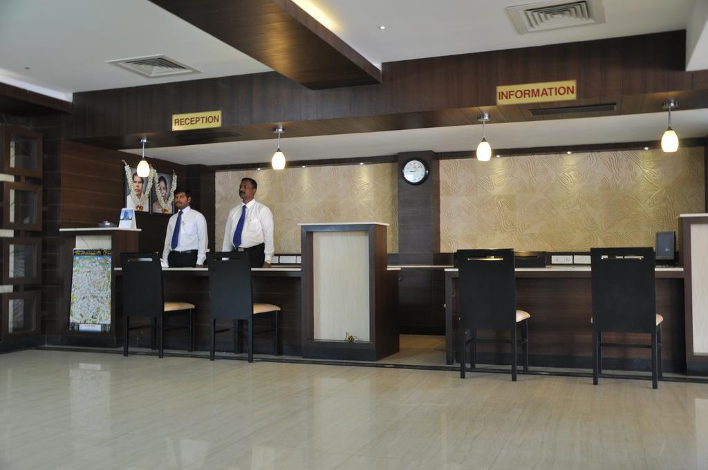 Hotel Shaans Tiruchirappalli Eksteriør bilde
