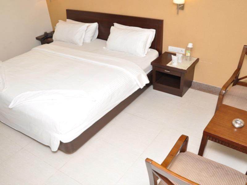 Hotel Shaans Tiruchirappalli Eksteriør bilde