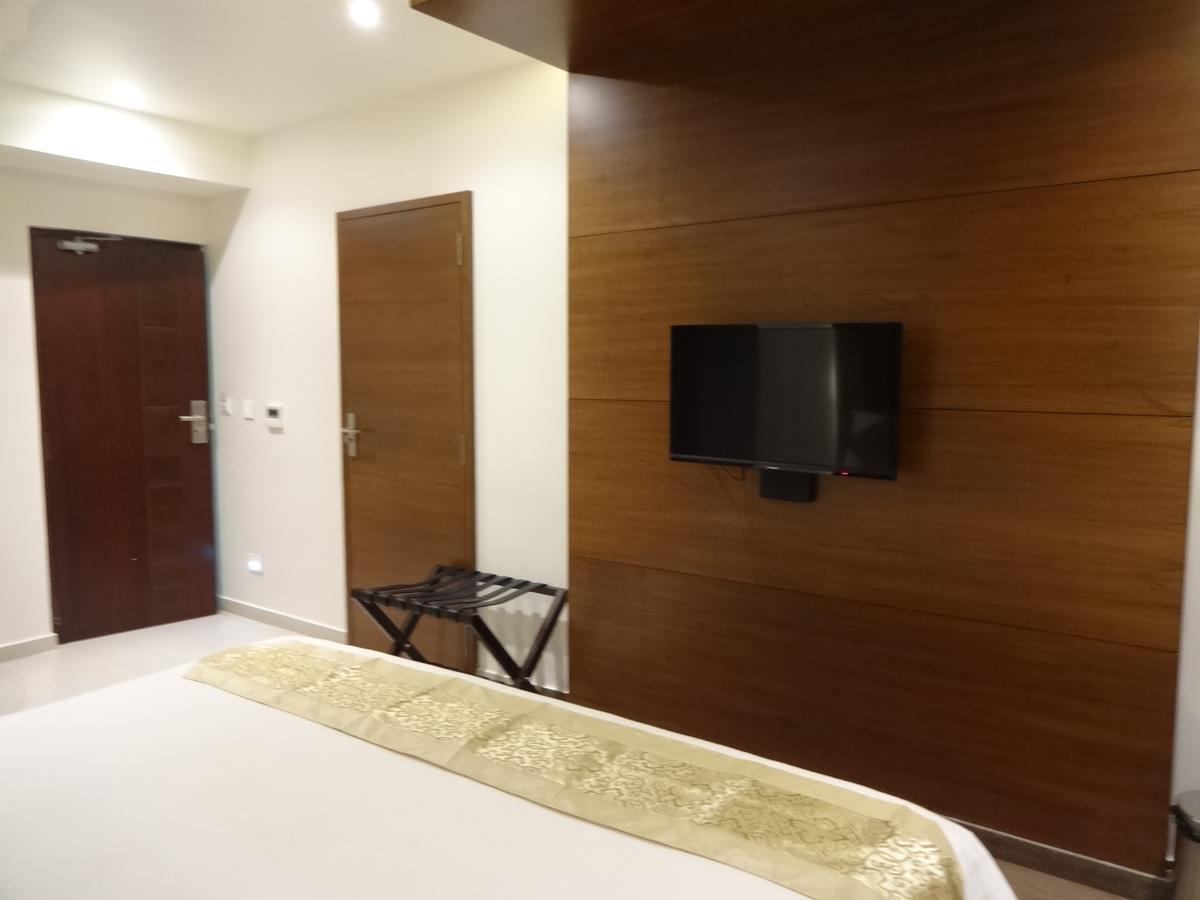 Hotel Shaans Tiruchirappalli Eksteriør bilde