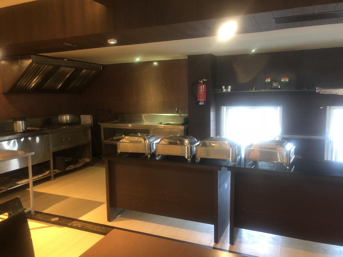 Hotel Shaans Tiruchirappalli Eksteriør bilde